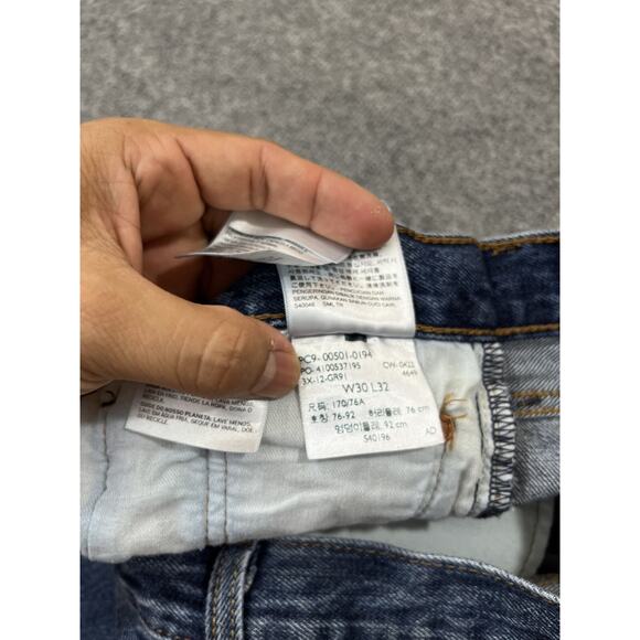 Levis 501 Jeans 30x32 Y2K 90s Grunge Button Fly USA Skater Streetwear Retro Blue - Picture 6 of 14